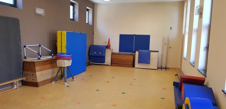 Salle polyvalente de l'école communale de Nimy