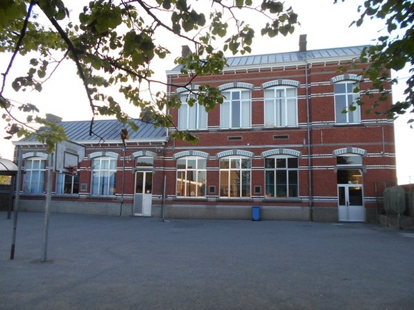 Ecole communale d'Harmignes, section primaires